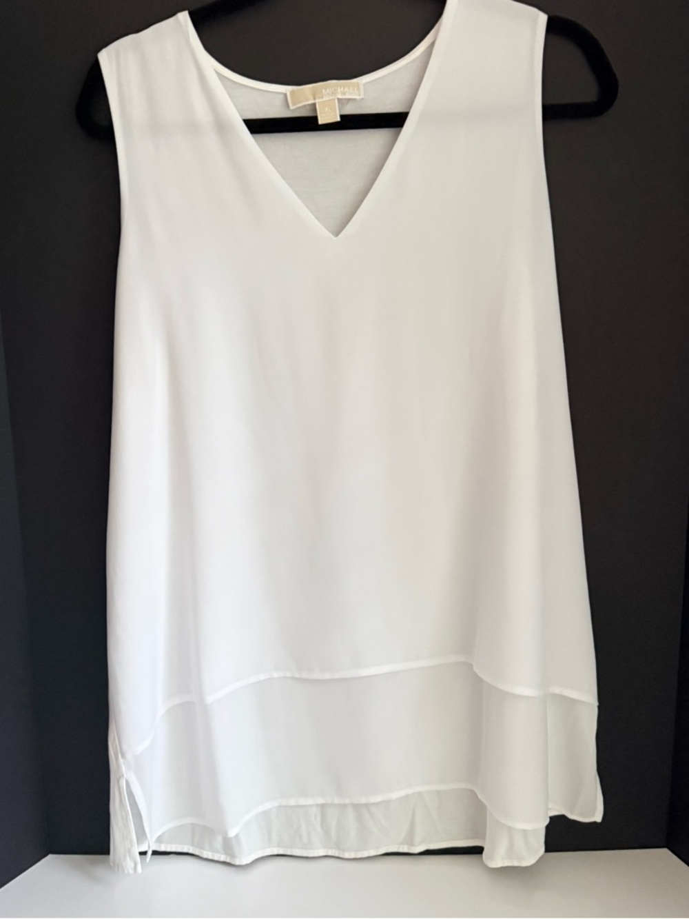 Michael Kors White V-Neck Layered Sleeveless Camisole - Picture 1 of 4